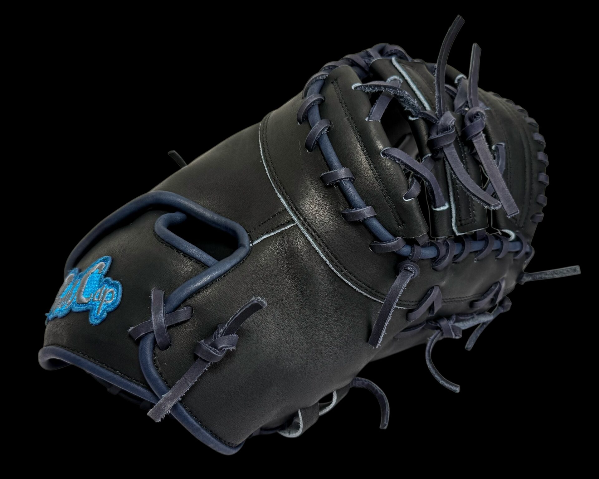 RCF01_SNBLACK