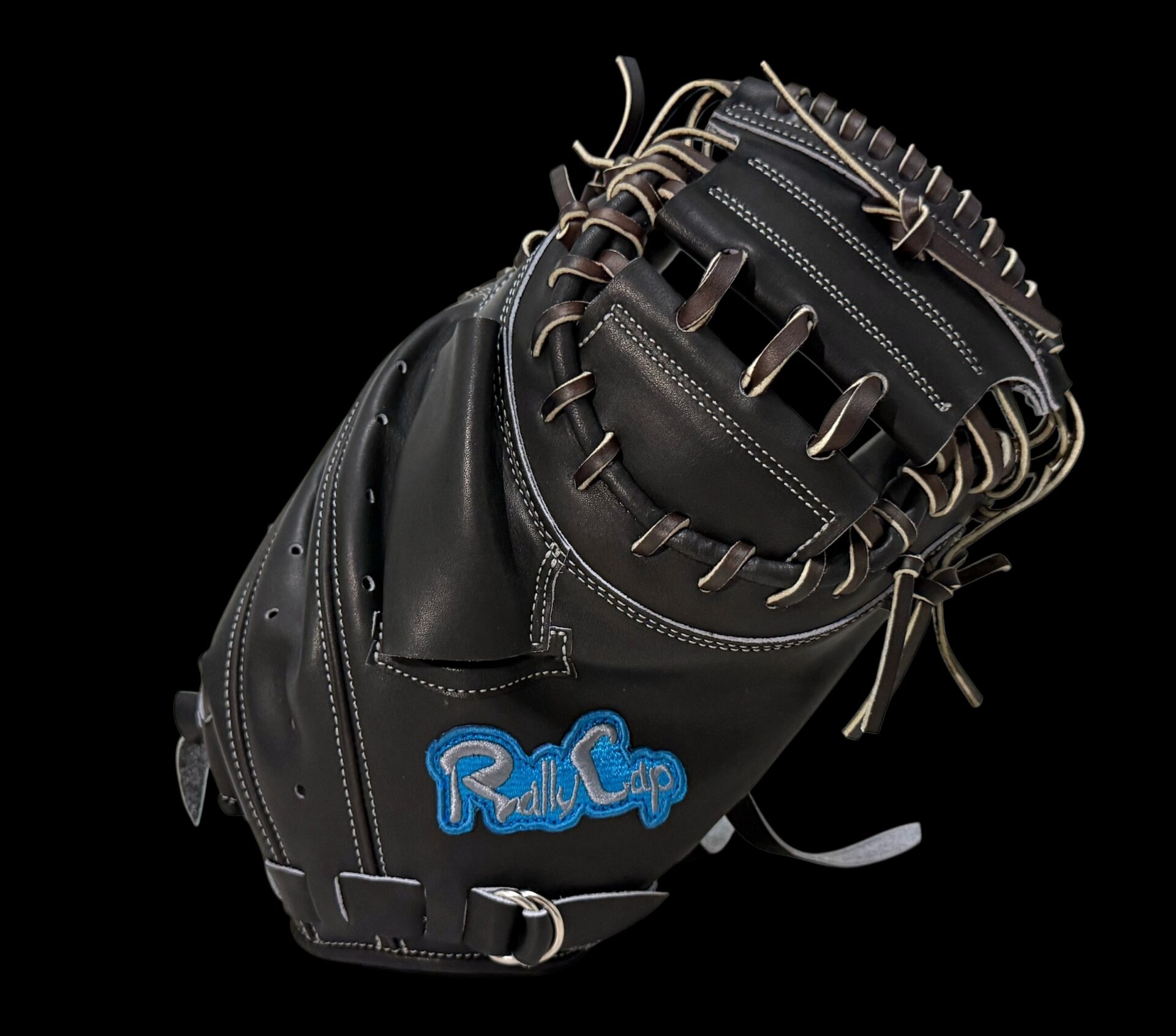 RCC137_SBlack01